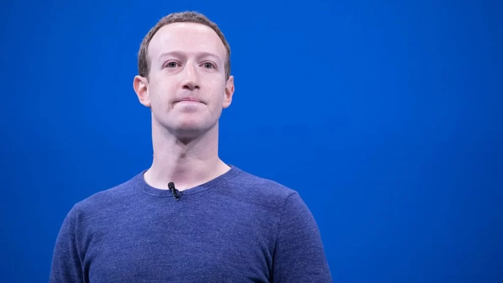 En contraste con los pronósticos comerciales negativos, Mark Zuckerberg dice que no abandona su participación y la de Meta en los desarrollos vinculados al metaverso.